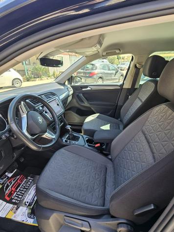 Volkswagen Tiguan 2.0 TDI 150 CV SCR DSG Elegance - Foto 8
