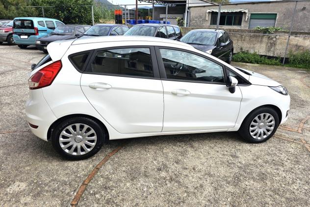 Fiesta 1.5 TDCI 75 CV TAGLIANDATA GARANZIA PERMUTE - Foto 8