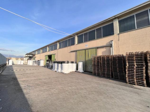 Immobile di 1350 m² con 3 locali in affitto a Paderno Franciacorta - Foto 11