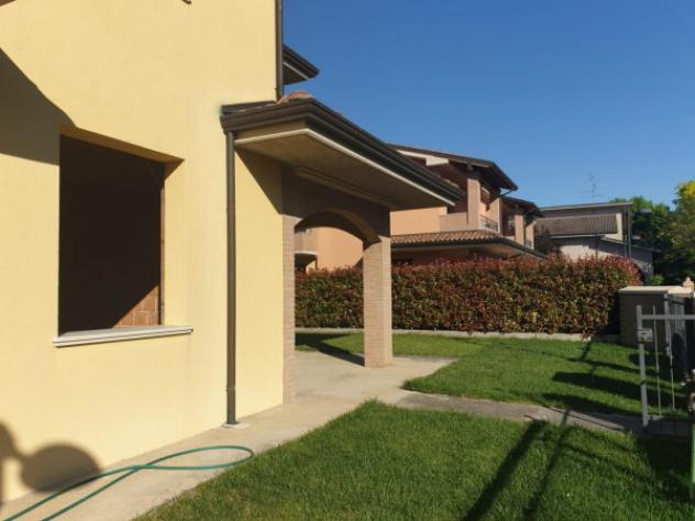 Villetta a schiera di 170 m² con 4 locali e box auto in vendita a San Possidonio - Foto 4