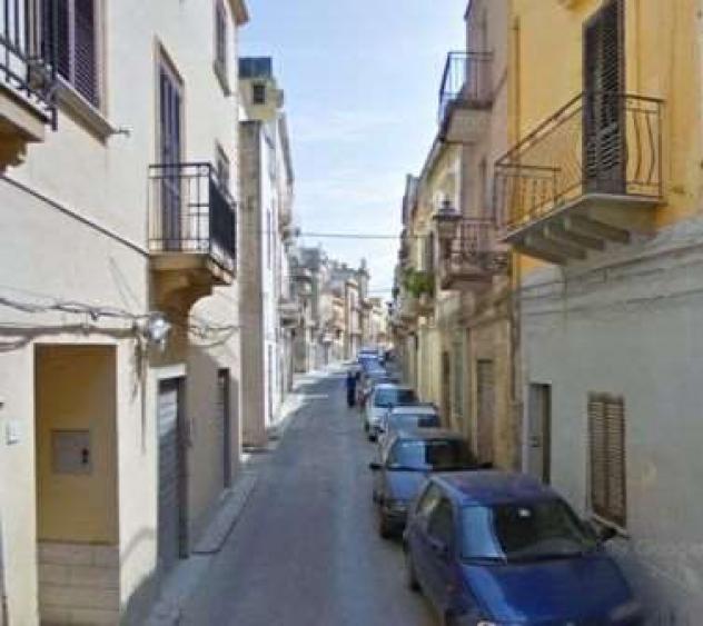 978 - In vendita a Marsala locale ristrutt., centro
