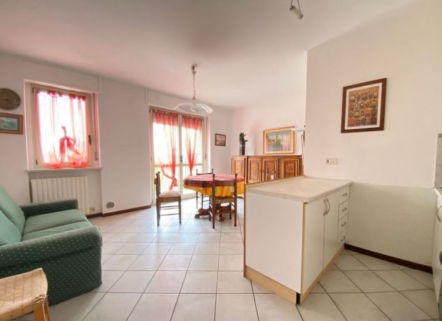Appartamento con posto auto - Foto 2