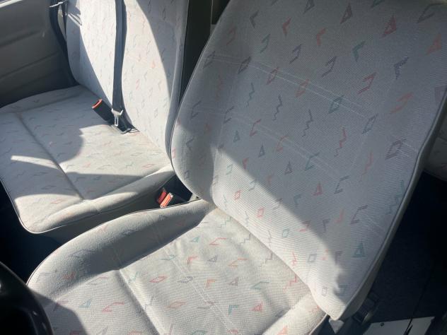 Volkswagen Transporter 2.5 TDI/88CV 9 posti autovettura - Foto 10