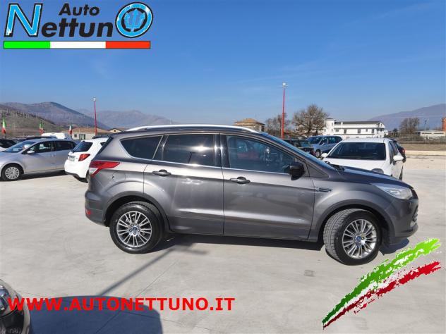 Ford Kuga 2.0 TDCI 140 CV 4WD Powershift - Foto 3
