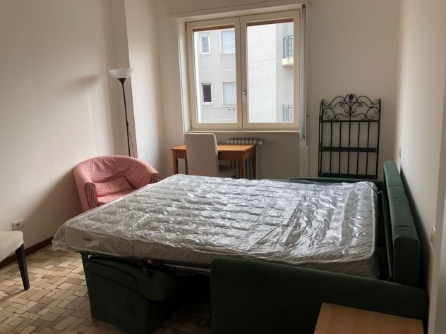 Bilocale ampio con balcone- 850 euro - Foto 10