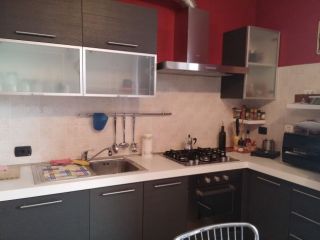 Settala bilocale balcone, cantina e garage 780eu