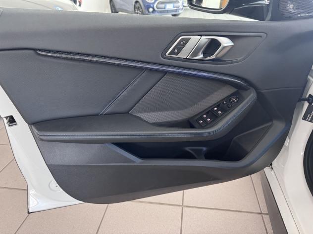 BMW Serie 1 120d xdrive MSport aut. - Foto 6