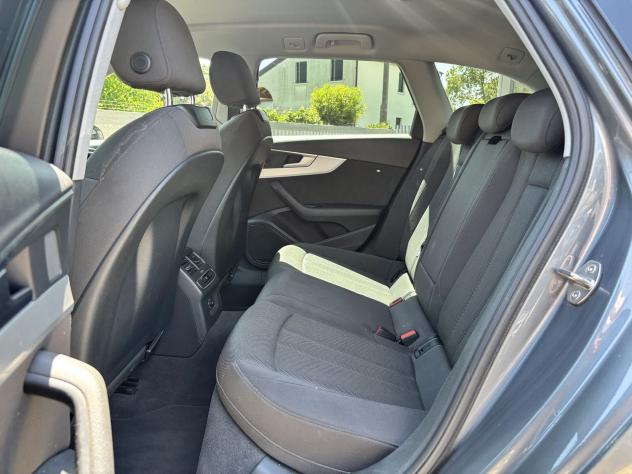Audi A4 2.0 35 TDI BUSINESS S TRONIC #NAVI #CLIMA 3 ZONE - Foto 9