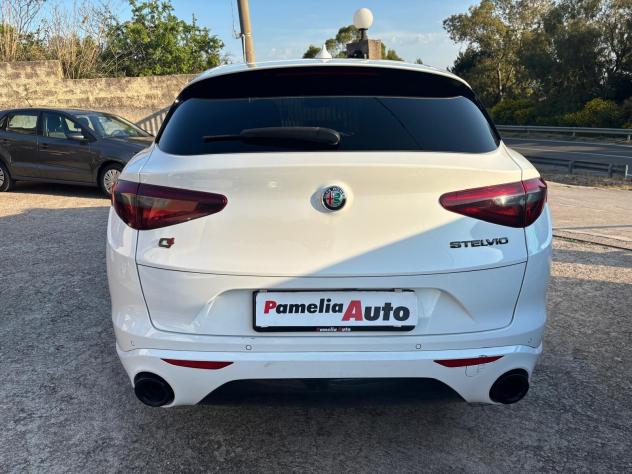 Alfa Romeo Stelvio 2.2 Tb 210 CV AT8 Q4 Veloce - 2021 - Foto 3