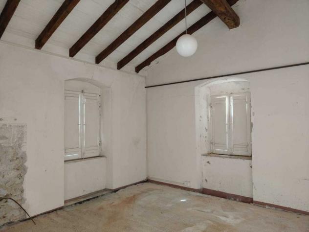 Porzione di casa in vendita a Castelnuovo Magra - Foto 8