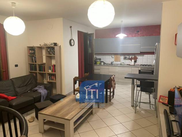 APPARTAMENTO + DI 4 LOCALI in vendita a Chivasso - Foto 3