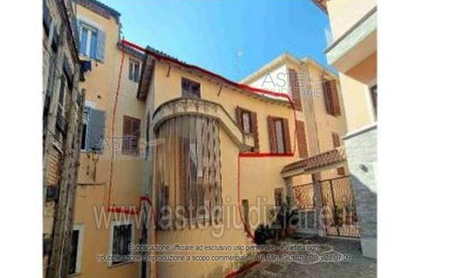 IMMOBILI-IMMOBILE RESIDENZIALE-Via Regina Margherita, 9