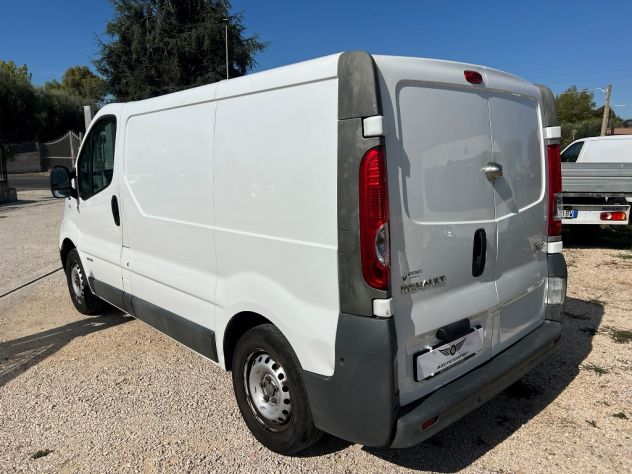 Renault Trafic 2.0 DCI H1 L1 3 Posti - Foto 4