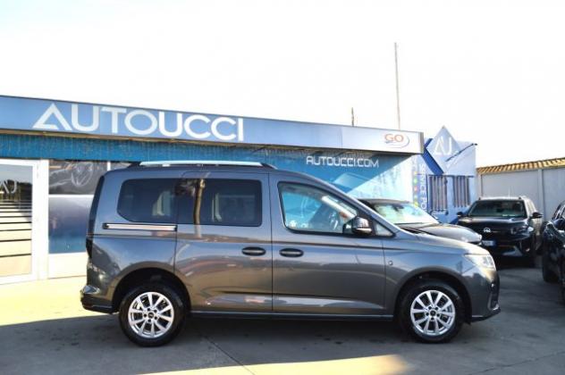 FORD Tourneo Connect 2.0 EcoBlue 122 CV 5 posti Titanium rif. 24046831 - Foto 2