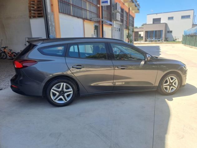 Ford Focus 1.5 EcoBlue 120 CV SW Business - Foto 5