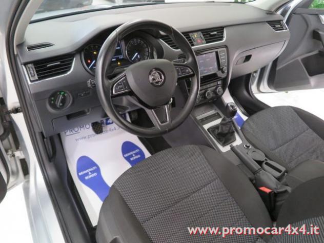 SKODA Octavia 1.6 TDI CR 110 CV 4x4 Wagon Ambition rif. 24205178 - Foto 10