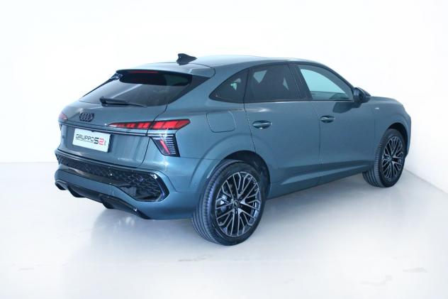 Audi Q3 Sportback TFSI 150 cv S tronic S Line Edition Cerchi in lega da 20'' Audi Sport/ Pacchetto look nero/Pacchetto Tech PRO/Tetto panoramico in v - Foto 4