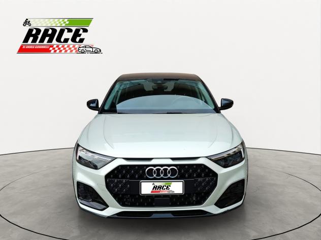 Audi A1 30 1.0 tfsi Identity Contrast 110cv s tronic - Foto 2