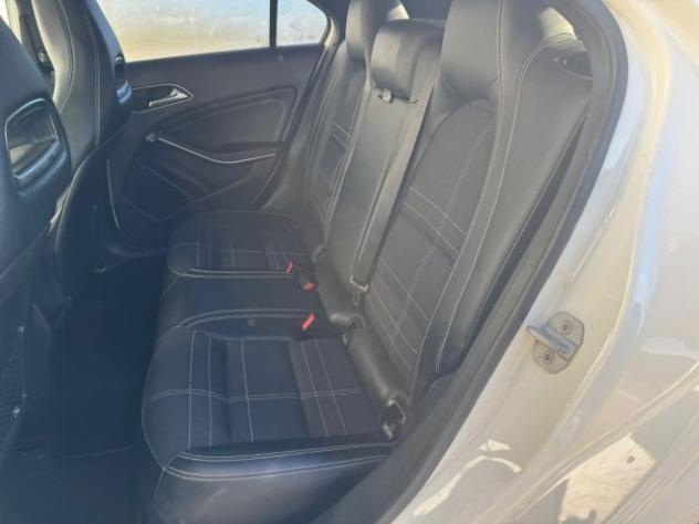MERCEDES-BENZ A 200 CDI Automatic Sport rif. 23122832 - Foto 9