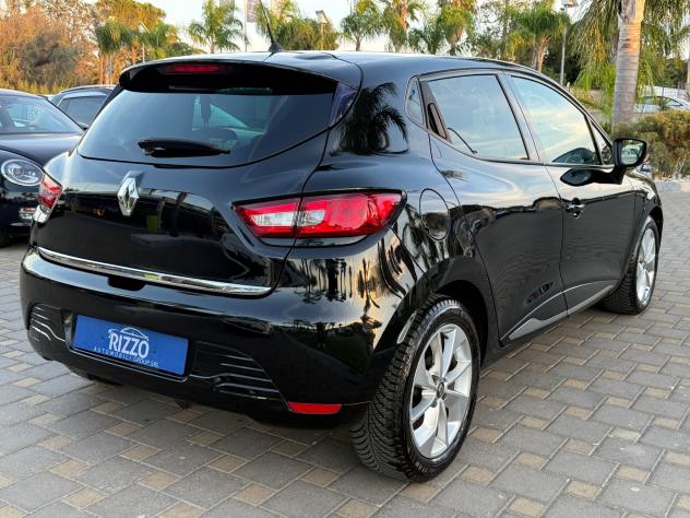 Renault Clio 0.9TCe 90CV 5 porte Limited - Foto 2