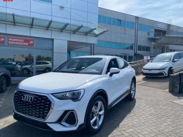 AUDI Q3 SPB 35 TFSI S line edition S TRONIC rif. 23926889 - Foto 6