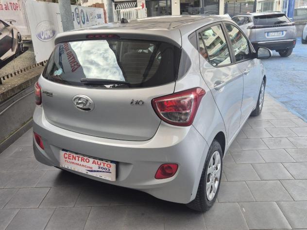 HYUNDAI - i10 - 1.0 LPGI Econext Login - Foto 3