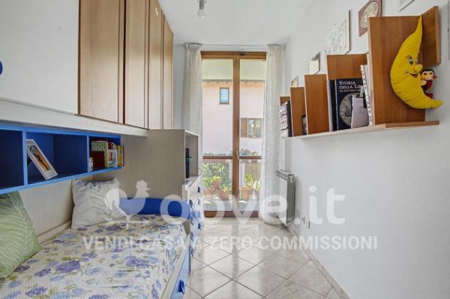 Appartamento di 87 m² con 3 locali e box auto in vendita a Castronno - Foto 11