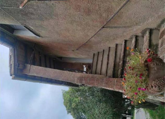 Immobile in asta di 481 m² con più di 5 locali e box auto in vendita a Perugia - Foto 5