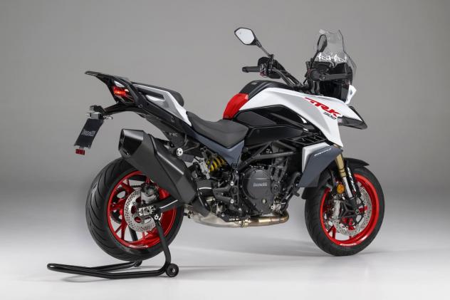 Benelli TRK 902 Stradale - Foto 4