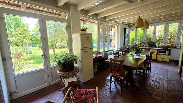 Vendita Tenuta complesso da 410 mq in Via Roma con giardino - Foto 18