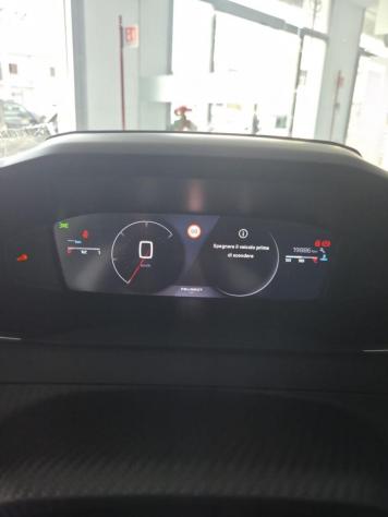 PEUGEOT 208 PureTech 100cv 5p. - 2025 - Foto 8