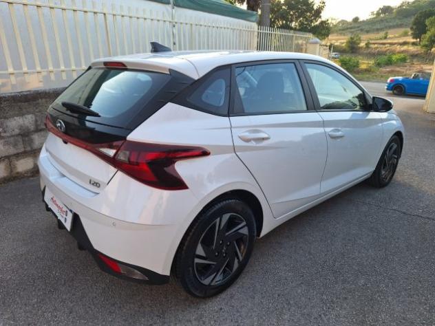 HYUNDAI i20 1.2 MPI Connectline rif. 23943820 - Foto 6