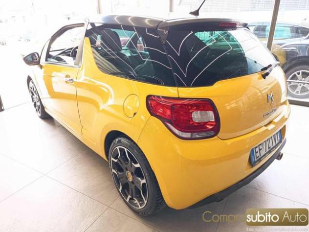 DS AUTOMOBILES DS 3 1.4 VTi 95 CMP-5 Chic rif. 24021503 - Foto 4