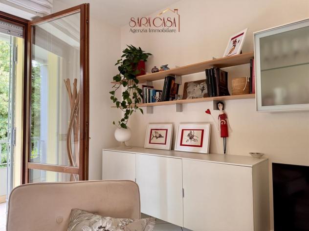 Splendido appartamento con tavernetta e giardino esclusivo - Foto 4