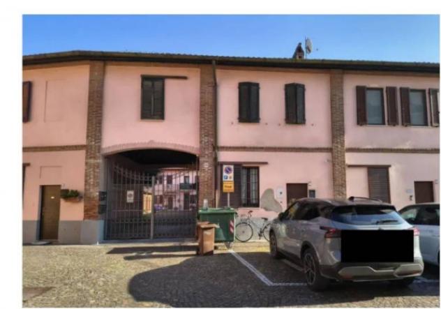 Immobile in asta di 74 m², box auto in vendita a Rosate - Foto 2