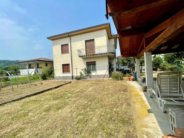 VILLA SINGOLA BIFAMIGLIARE COMPOSTA DA 2 QUADRILOCALI - GIARDINO - Foto 15