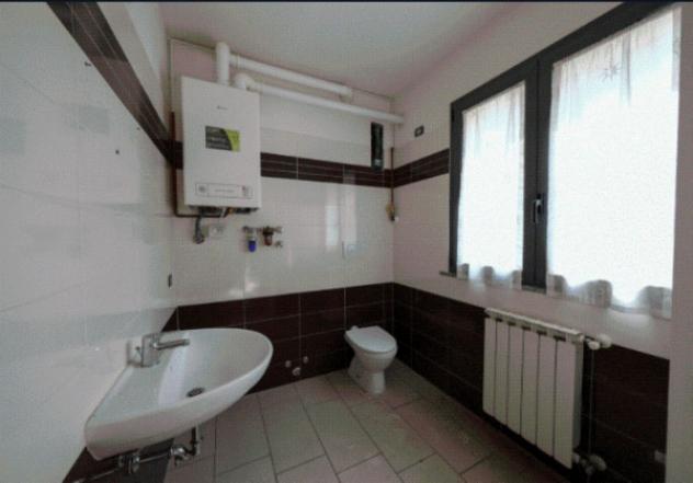 Immobile in asta di 65 m² con più di 5 locali in vendita a Arluno - Foto 4