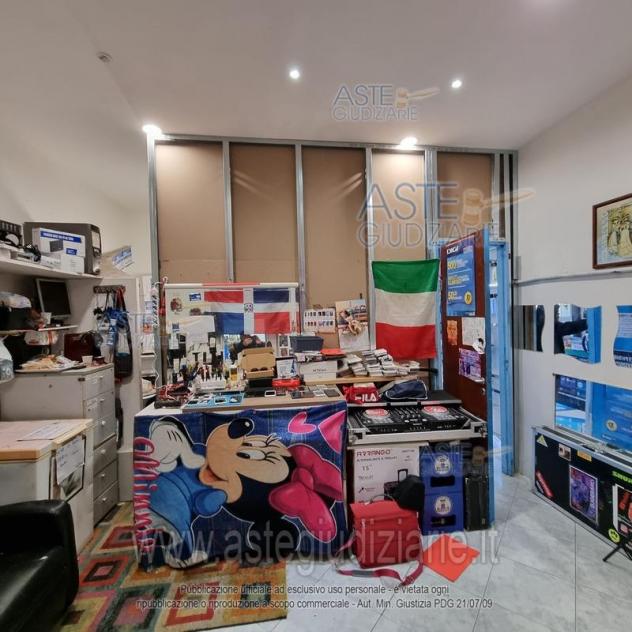 IMMOBILI-IMMOBILE COMMERCIALE-Via Buontalenti, 17, 57123 Livorno LI, Italia