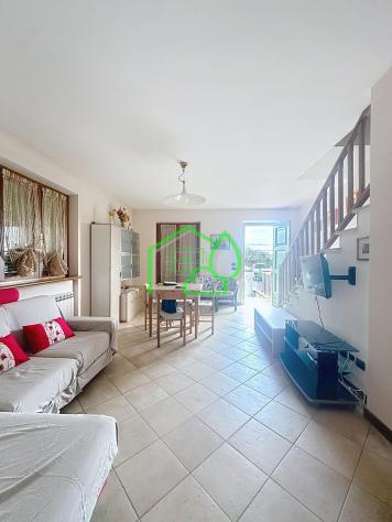 casa indipendente in vendita a Camaiore in zona Lido di Camaiore