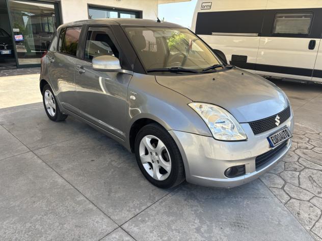 Suzuki Swift 1.3 DDiS 5p. - 2006 - Foto 3