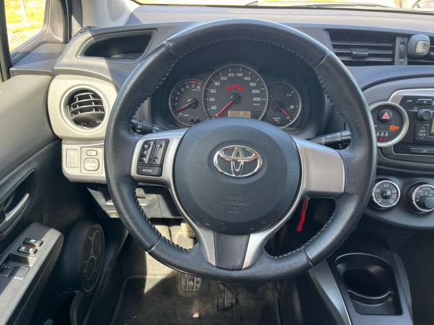 Toyota Yaris 1.0 Lounge - Foto 10