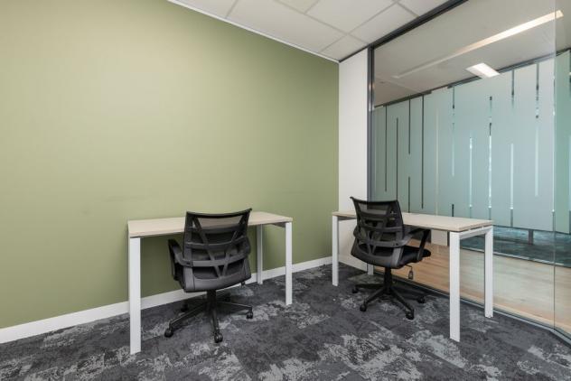 Ufficio privato in affitto per 3 persone a Rome, EUR Woliba