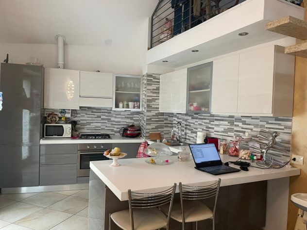 Bilocale 2 balconi 450euro spese incluse Strozza - Foto 10