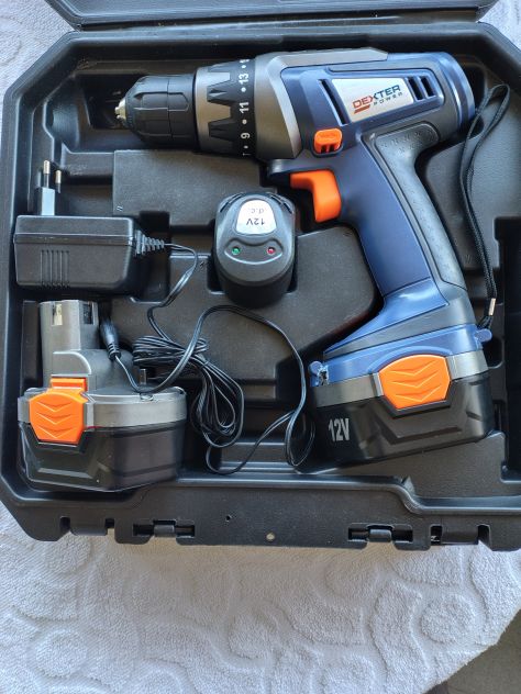 Vendo trapano a batteria