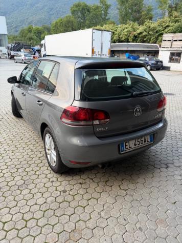Volkswagen Golf 2.0 TDI 140CV DPF 5p. Highline - Foto 4