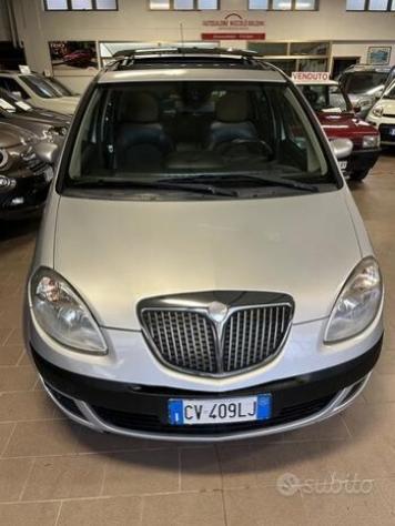 LANCIA Musa 1.9 Multijet Platino - Foto 7