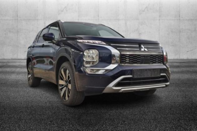 MITSUBISHI Outlander 2.4L 4WD PHEV Instyle 4ª serie rif. 23757888 - Foto 2