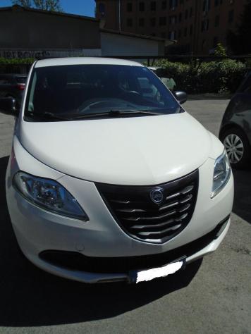 Ypsilon'15 1.2 8V S Momodes. 87000 km E6 OK NEOP - Foto 6