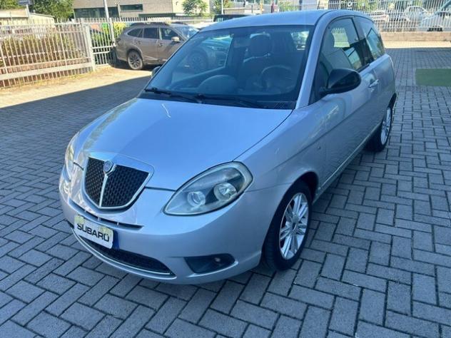 Lancia Ypsilon 1.2 69 CV 5 porte S&S Platinum - Foto 3