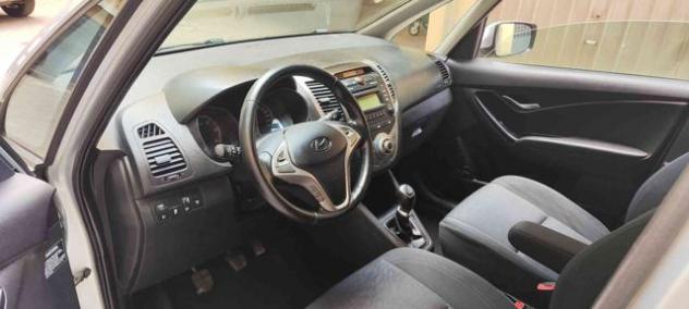 HYUNDAI iX20 1.4 CRDI 77 CV Comfort rif. 23477373 - Foto 10